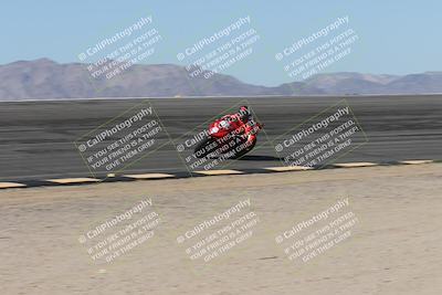 media/Oct-13-2025-Moto Forza (Mon) [[a66d839500]]/3-B Group/Session 2 (Bowl)/